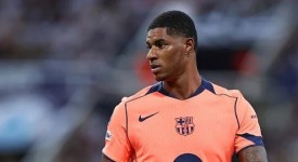 皇马锋线闪耀：维尼修斯双响、姆巴佩2分钟帽子戏法解析